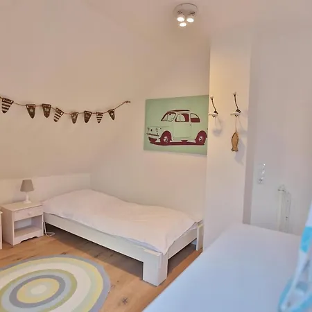 Am Kurpark Am Kurpark 9 *